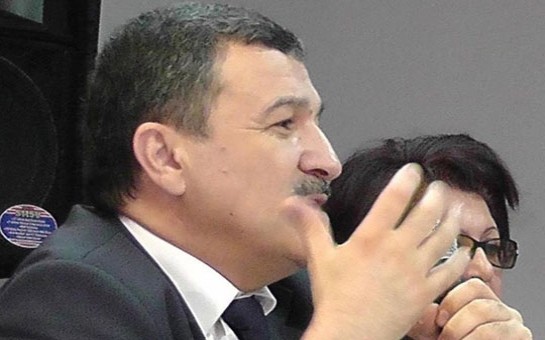 yap-ci-deputatdan-cebhedeki-atismaya-