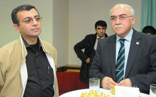 vekilleri-musavat-basqaninin-musavirini-axtarir