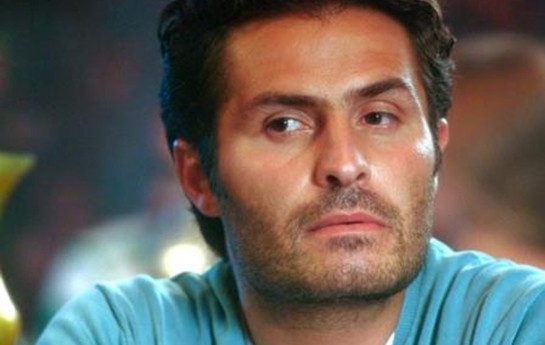 azerbaycanli-aktyor-qezaya-dusdu-