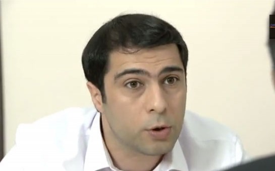 sosial-sebekede-hami-bir-birini-qirir-