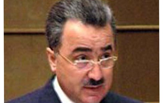 prezident-aparatinin-sobe-mudiri-qezaya-dusdu