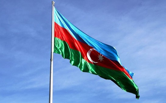 bayraq-meydanindaki-bayraq-endirilecek