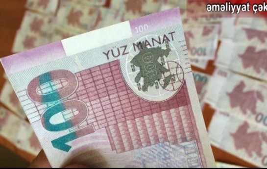 20-min-saxta-manat-satarken-yaxalandi-
