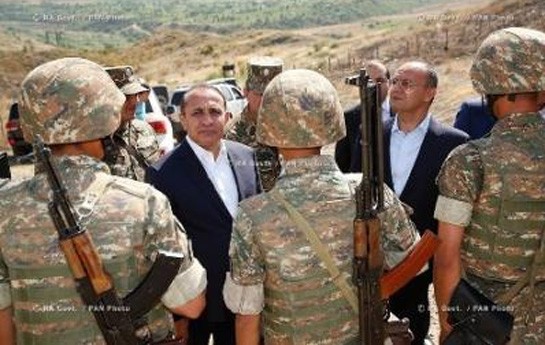 ermeni-nazirler-ve-deputatlar-geceni-doyus-postunda-kecirecekler