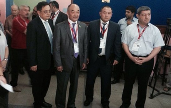 azerbaycanli-deputatlar-seslerin-sayilmasini-izleyecekler-