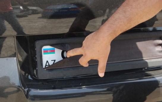 nomresini-pultla-gizleden-surucu-hebs-olundu-