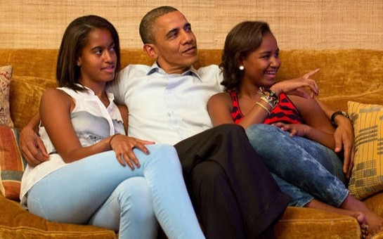 obama-ailesi-ile-tetile-getdi
