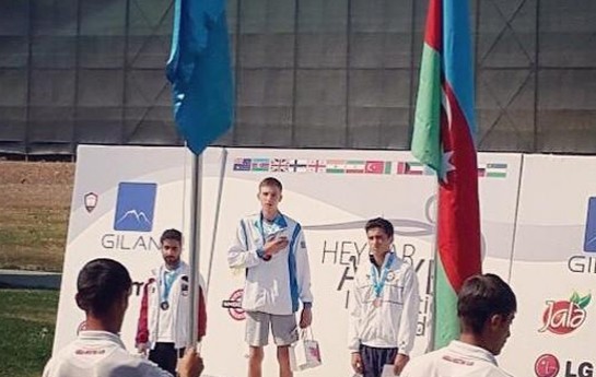 idmancimiz-burunc-medal-qazandi