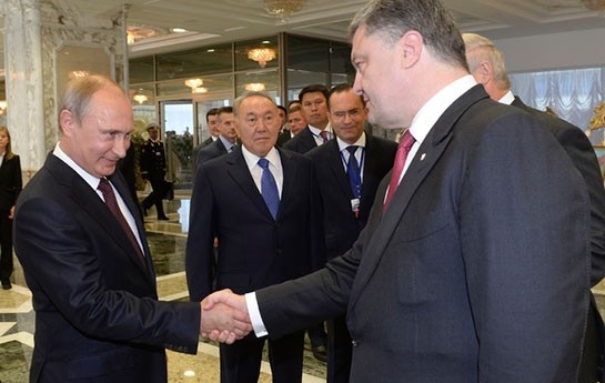 putin-ve-porosenko-