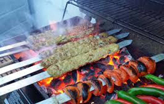 sakinler-kabab-iyinden-sikayetcidir
