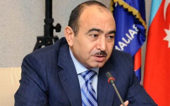 azerbaycanda-saytlarin-ip-davasi-resmi-muzakirede