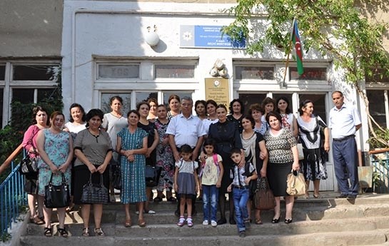 qenire-pasayeva-muellimlerle-gorusub