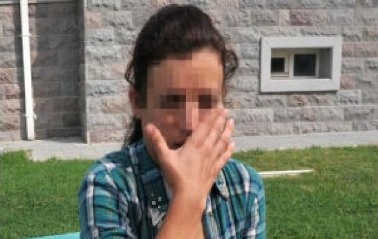 3-ovlad-atasi-arvadini-internet-uzerinden-satisa-cixardi