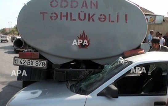 yanacaq-dasiyan-zil-masinla-toqqusdu-