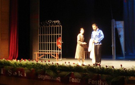 sekide-beynelxalq-teatr-festivali-basladi