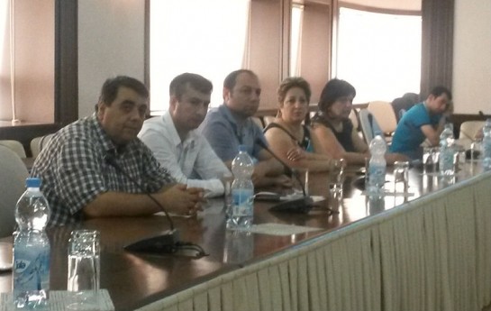 virtual-elemde-etik-qaydalar-muzakire-edildi