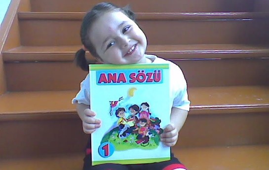 azerbaycanda-bilik-gunudur