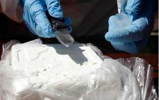 kilsenin-masinindan-narkotik-cixdi