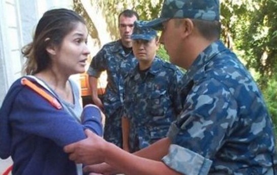 prezidentin-qizinin-hebs-fotolari-yayildi-