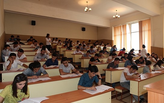 sabah-qruplari-ucun-seviyye-imtahani-kecirildi-