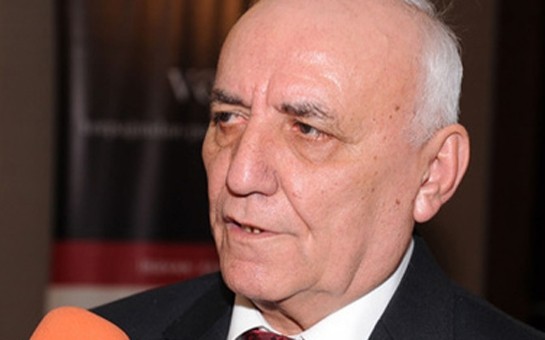 nazirler-kimi-deputatlar-da-rayonlara-gedib-vetendaslari-dinlemelidir