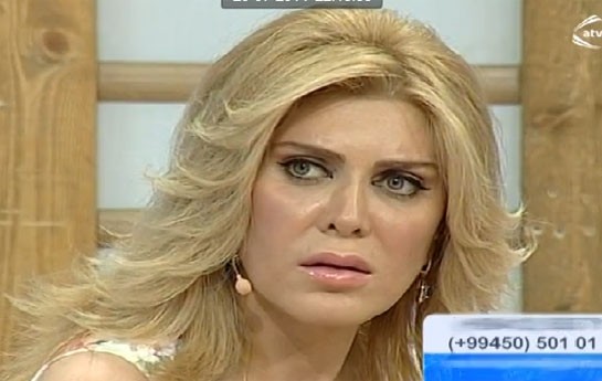 seni-axtarirama-baxarken-olen-kisinin-