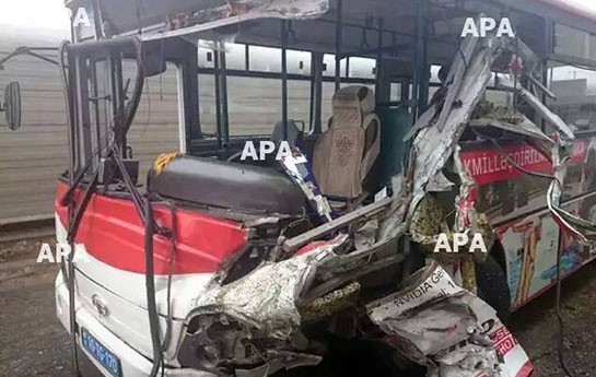 neqliyyat-nazirliyinden-avtobus-qezasi-ile-bagli-