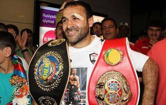 her-kes-menden-qelebe-gozleyir