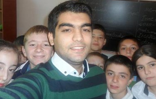 kend-usaqlari-uzeyiri-cox-sevir