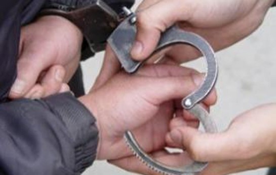 hemyerlisine-saxta-suruculuk-vesiqesi-satdi