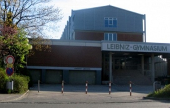 almaniyada-mektebe-hucum-