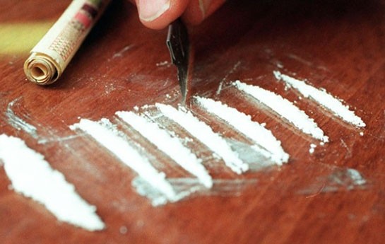 sabirabadda-narkotik-saticisi-saxlanilib