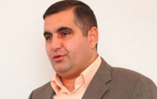 secici-qurbaga-deyil-aqil-abbas