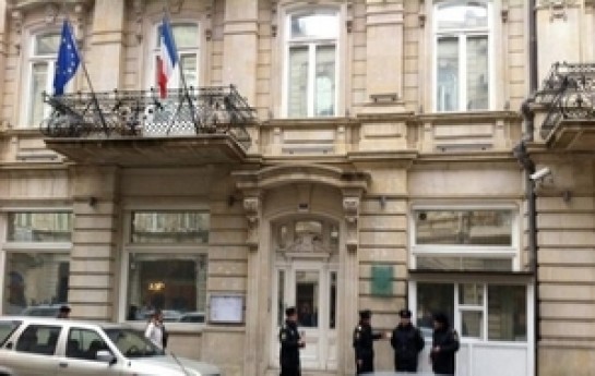 sefirlikde-bayraqlar-endirildi