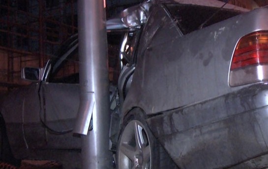 bakida-buzlu-yol-qezasi-