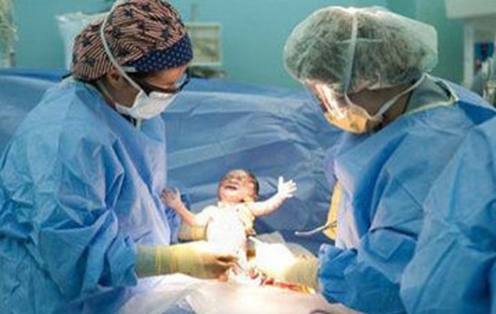 qaxda-ana-usaq-olumu-ile-bagli-cinayet-isi-acildi