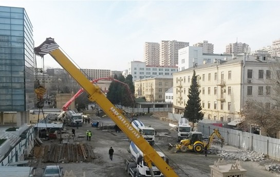 elmler-akademiyasinin-yeni-cixisi-hazir-olur