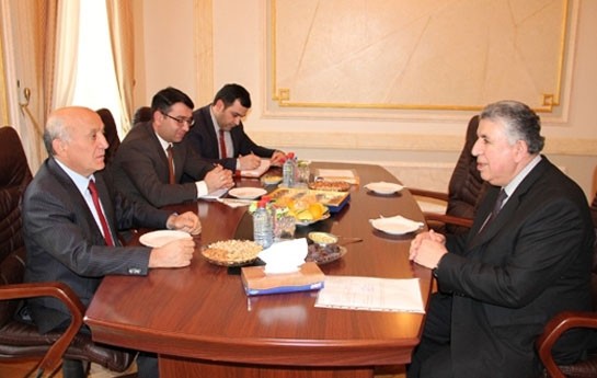 mubariz-qurbanli-milix-yevdayevle-gorusdu