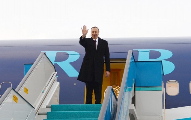 ilham-eliyev-turkiyeden-qayitdi-