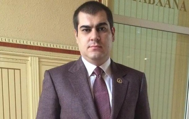 vasif-talibovun-oglunun-dersliyi-cixdi-