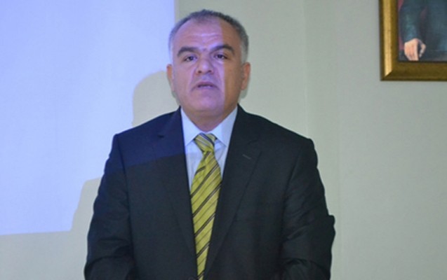 erdoganin-esgerine-satasan-dekan-istefa-verdi
