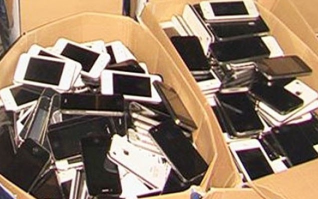 mobil-telefonlarin-gomrukde-saxlanilmasi-ile-bagli-