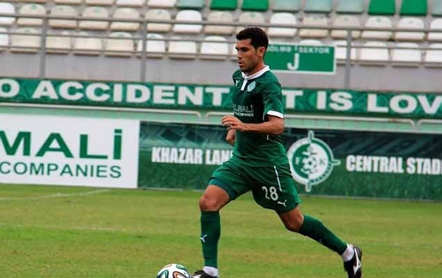 xezer-lenkerandan-ayrildi-iran-klubuna-kecdi