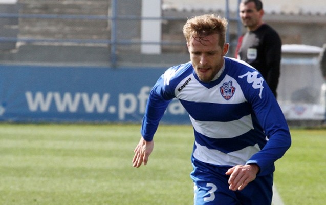 bakidan-qacan-futbolcu-resmen-ingilis-klubunda