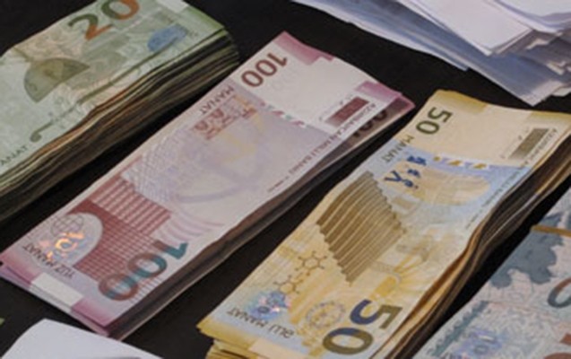 paytaxt-bazarlarinda-bahaliga-sebeb-nedir
