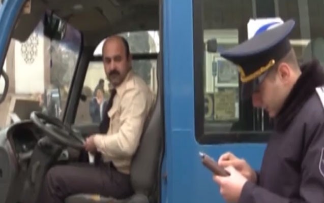 cay-icen-avtobus-suruculeri-