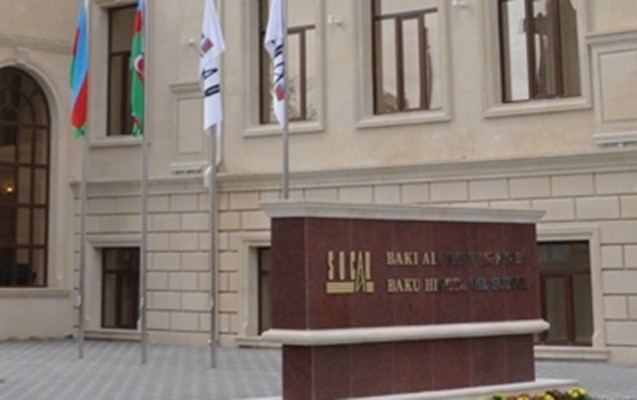 neft-mektebinin-telebeleri-100-min-ses-petisiyasina-qosulublar