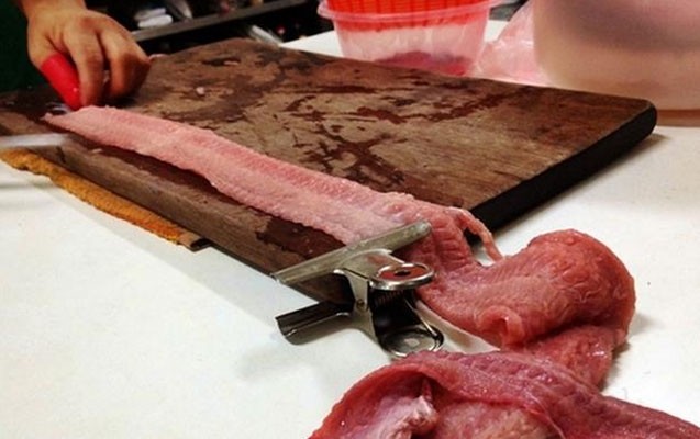 ilan-eti-yeyen-sexse-