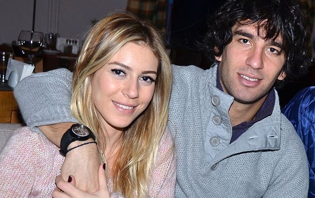 sinem-sevgili-tapdi-arda-yene-esebilesdi