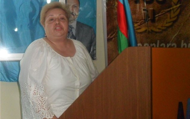 musavatda-istefalar-